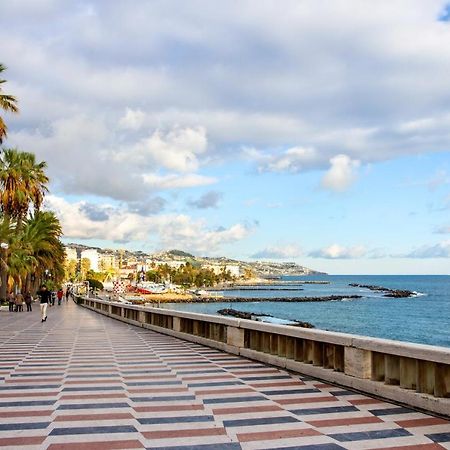 Sanremo Seaside Studio Екстер'єр фото