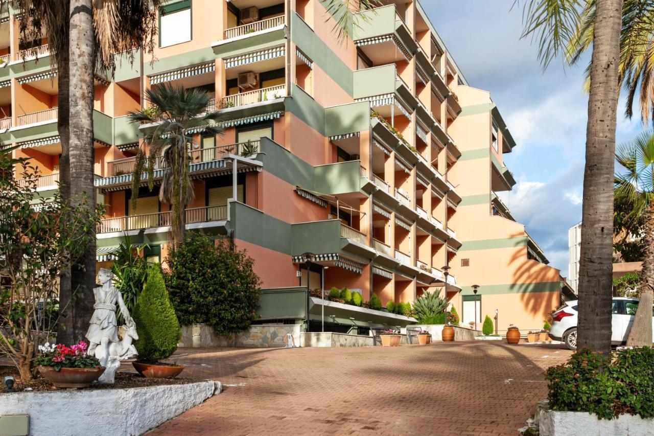 Sanremo Seaside Studio Екстер'єр фото